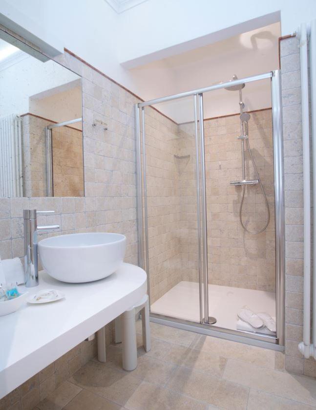 Design Suite Tirano Exterior foto